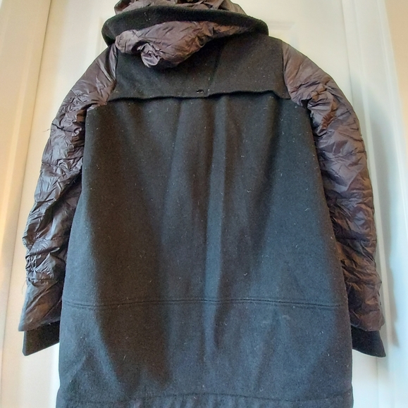 DKNY Sport | Quilted Wool Blend Hooded Duck Down Coat - Picture 4 of 7